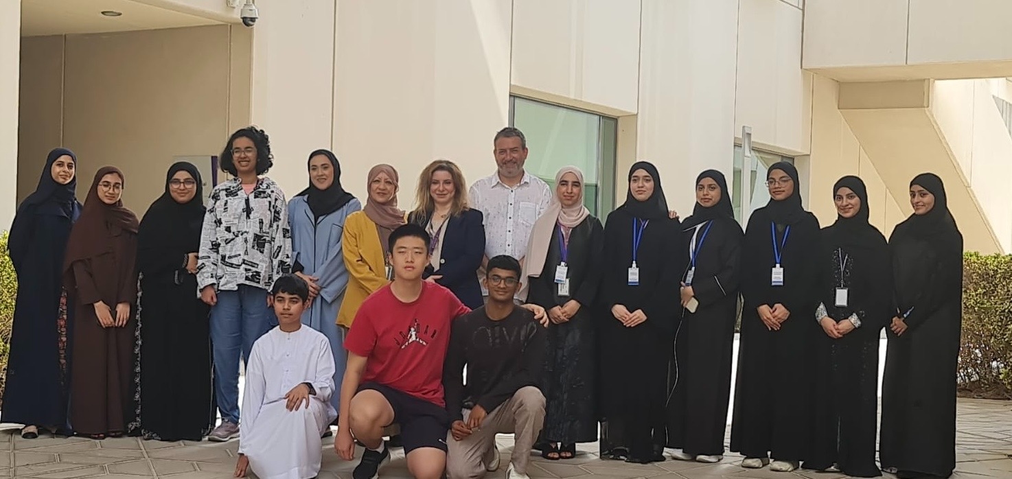 Students and organizers in the NYUAD courtyard